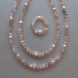 Colliers Rosa